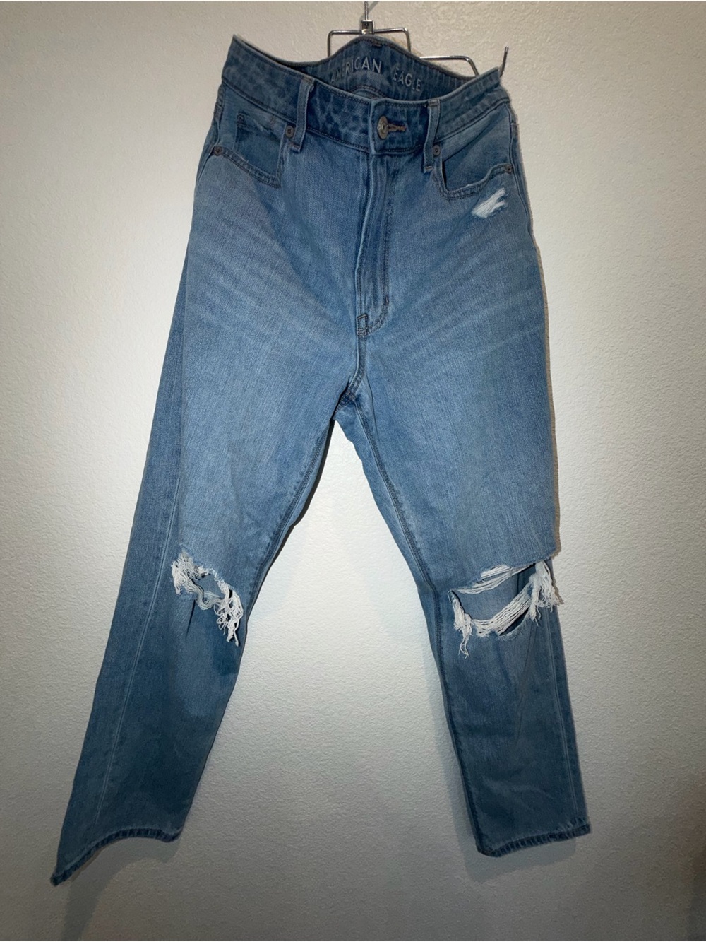 American Eagle Mom Jeans
